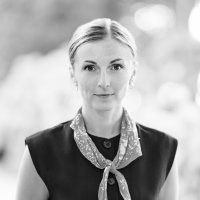 Yulia Komarova